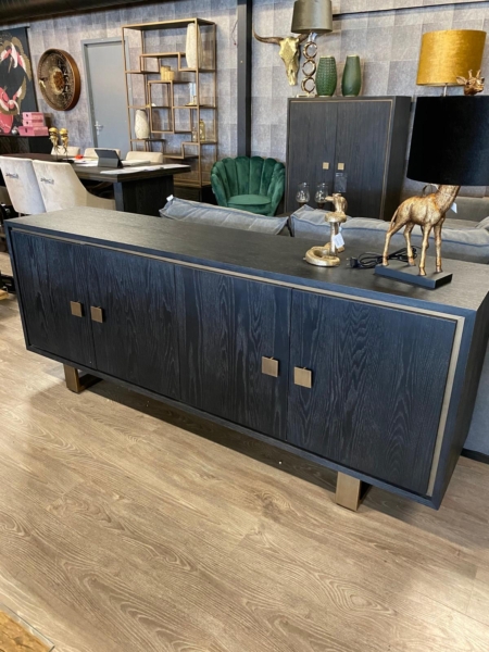 dressoir hunter/Richmond Interiors